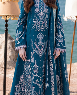 EMERALD GREEN LUXURY AARI EMBROIDERED KARANDI SET